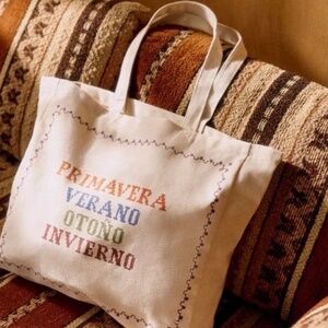 NWT Sézane x Lucia Vergara Primavera Limited Edition Tote